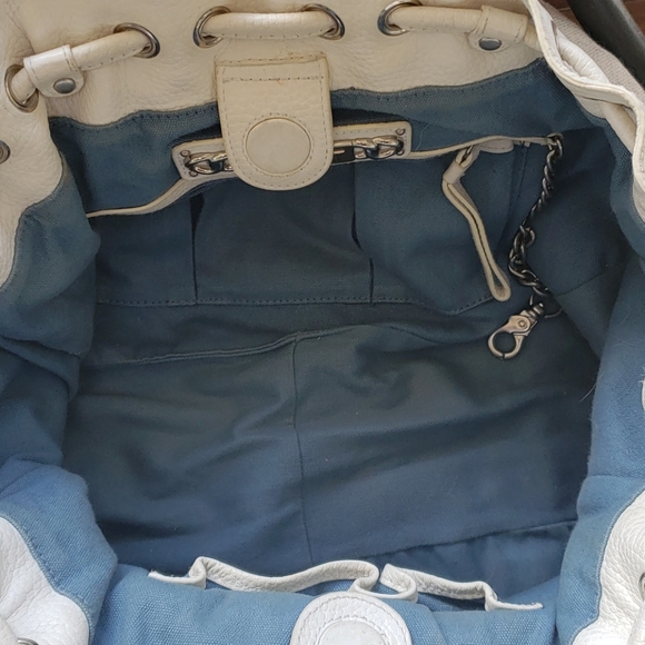 Lockheart winterwhite eyelet leather purse - Picture 2 of 6